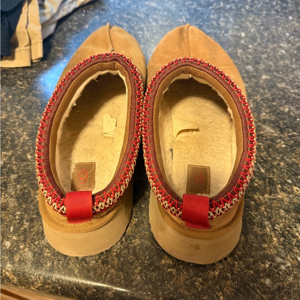 UGG Tazz - Picture 5 of 5